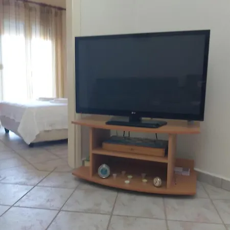 Greekhome