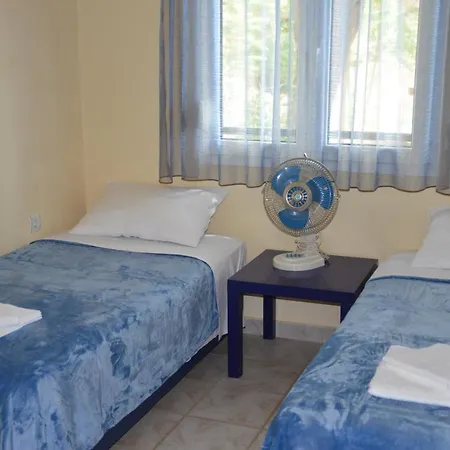Greekhome