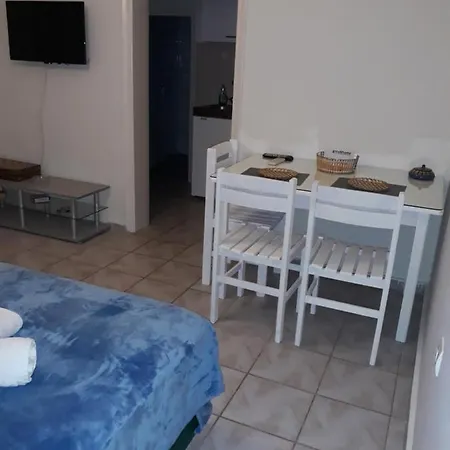 Greekhome